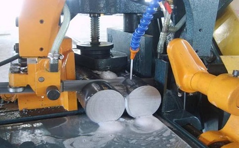 玉山卧式带锯床的送料方式有哪几种？